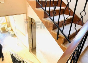 Scale - Independent house Via del Legno
108, Trapani - photo 24