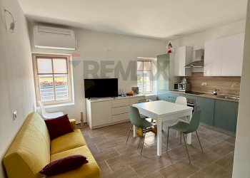 Sala da pranzo - Three-room apartment Nogarole Rocca - photo 2