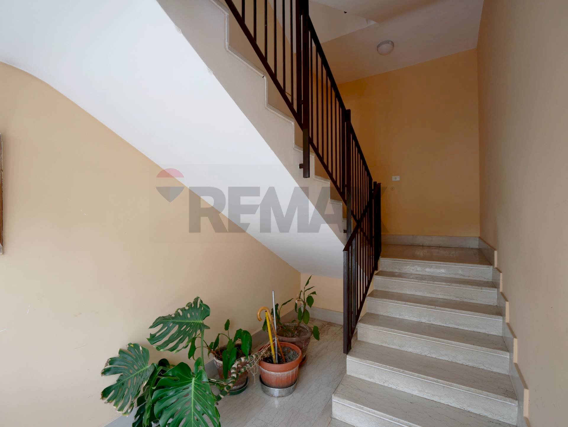 Scale - Four-room apartment Della Resistenza
 
10, Bitritto - photo 3