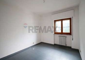 Stanza vuota - Quadrilocale Della Resistenza
 
10, Bitritto - foto 12