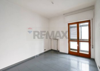 Stanza vuota - Quadrilocale Della Resistenza
 
10, Bitritto - foto 13