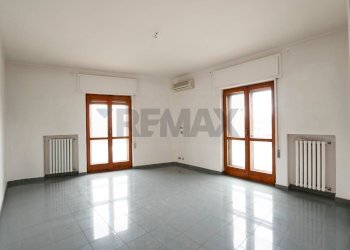 Stanza vuota - Quadrilocale Della Resistenza
 
10, Bitritto - foto 15