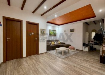 Soggiorno - Trilocale Via Carlo Vittori
 
4, Cremona - foto 2