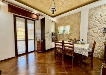 Sala da pranzo - Trilocale Via Carlo Vittori
 
4, Cremona - foto 4