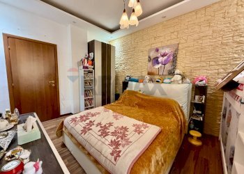 Camera / camera da letto - Trilocale Via Carlo Vittori
 
4, Cremona - foto 8