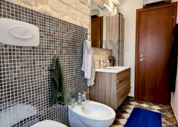 Bagno - Trilocale Via Carlo Vittori
 
4, Cremona - foto 10