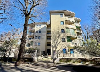 Edificio all\'aperto - Trilocale Via Carlo Vittori
 
4, Cremona - foto 20