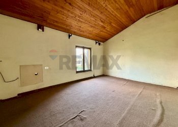 Stanza vuota - Casa semi indipendente VICOLO VITTORIO ALFIERI
 
11, Corte de' Frati - foto 17