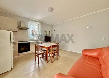 Sala da pranzo - Casa semi indipendente Via Ugo Pelò
 
5, Castelvetro Piacentino - foto 4