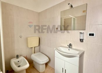 Bagno - Casa semi indipendente Via Ugo Pelò
 
5, Castelvetro Piacentino - foto 11