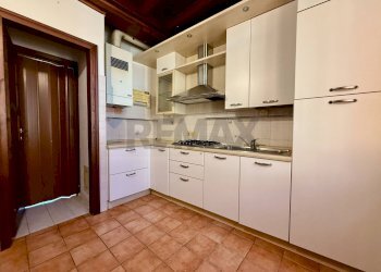 Cucina - Bilocale via Manzoni
 
22, Cremona - foto 6