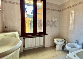 Bagno - Bilocale via Manzoni
 
22, Cremona - foto 11