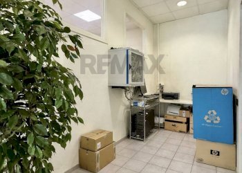Ricezione / Lobby - Negozio Via Lucchini
 
105, Cremona - foto 8