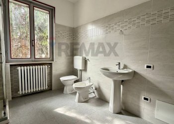 Bagno - Quadrilocale Via Garibaldi
 
37, Gussola - foto 8