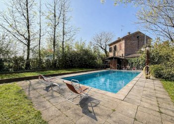 Piscina - Casa indipendente Via Sommi Picenardi
 
5, Cappella de' Picenardi - foto 1