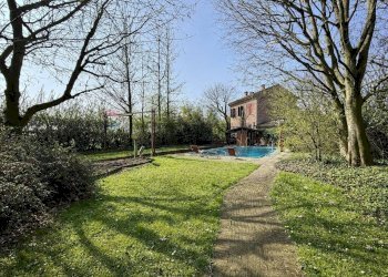 Giardino - Casa indipendente Via Sommi Picenardi
 
5, Cappella de' Picenardi - foto 27