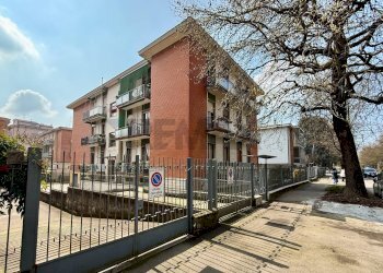 Edificio all\'aperto - Trilocale Cremona - foto 1