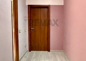 Hall / corridoio - Trilocale Cremona - foto 12