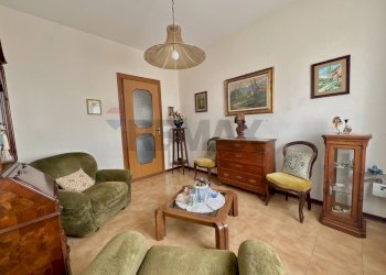 Soggiorno - Quadrilocale Viale Matteotti
 
79, Sesto ed Uniti - foto 7