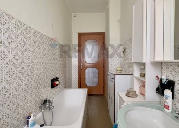 Bagno - Quadrilocale Viale Matteotti
 
79, Sesto ed Uniti - foto 13