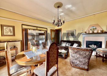 Sala da pranzo - Quadrilocale Viale Matteotti
 
79, Sesto ed Uniti - foto 1