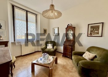 Soggiorno - Quadrilocale Viale Matteotti
 
79, Sesto ed Uniti - foto 10