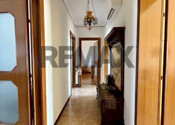 Hall / corridoio - Quadrilocale Viale Matteotti
 
79, Sesto ed Uniti - foto 27