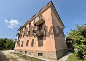 Edificio all\'aperto - Quadrilocale Viale Matteotti
 
79, Sesto ed Uniti - foto 47