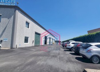 Foto 4 - Capannone Via dei Castelli Romani
 
54, Pomezia - foto 4