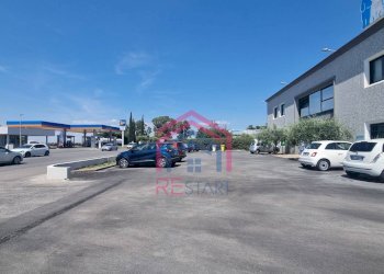 Foto 8 - Capannone Via dei Castelli Romani
 
54, Pomezia - foto 8