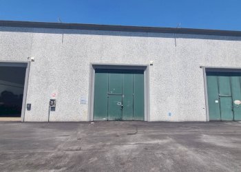 Foto 2 - Capannone Via dei Castelli Romani
54, Pomezia - foto 2