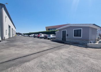 Foto 9 - Capannone Via dei Castelli Romani
54, Pomezia - foto 9
