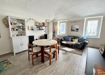 Two-room apartment Via Garibaldi, Avigliana - photo 1