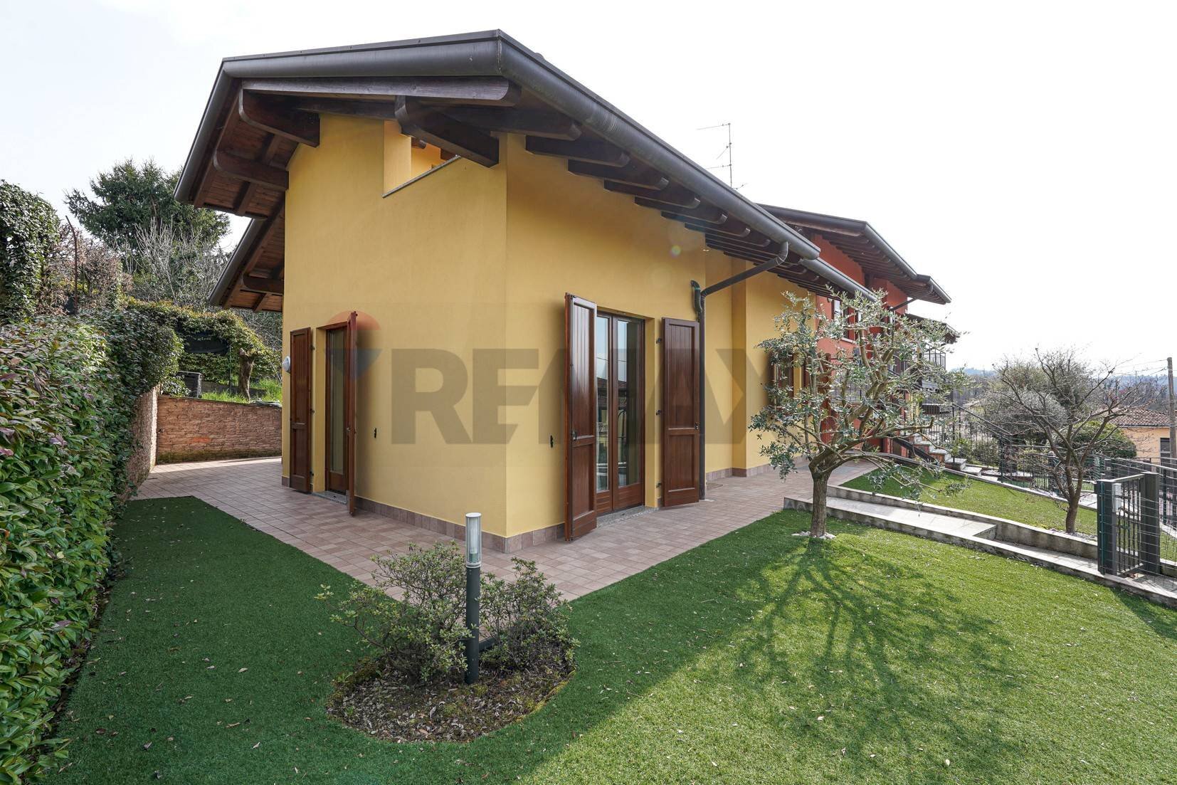 Casa all\'aperto - Casa semi indipendente Via 4 Novembre
 
109, Ponteranica - foto 1