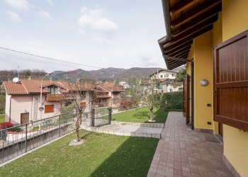 Terrazza - Casa semi indipendente Via 4 Novembre
 
109, Ponteranica - foto 4