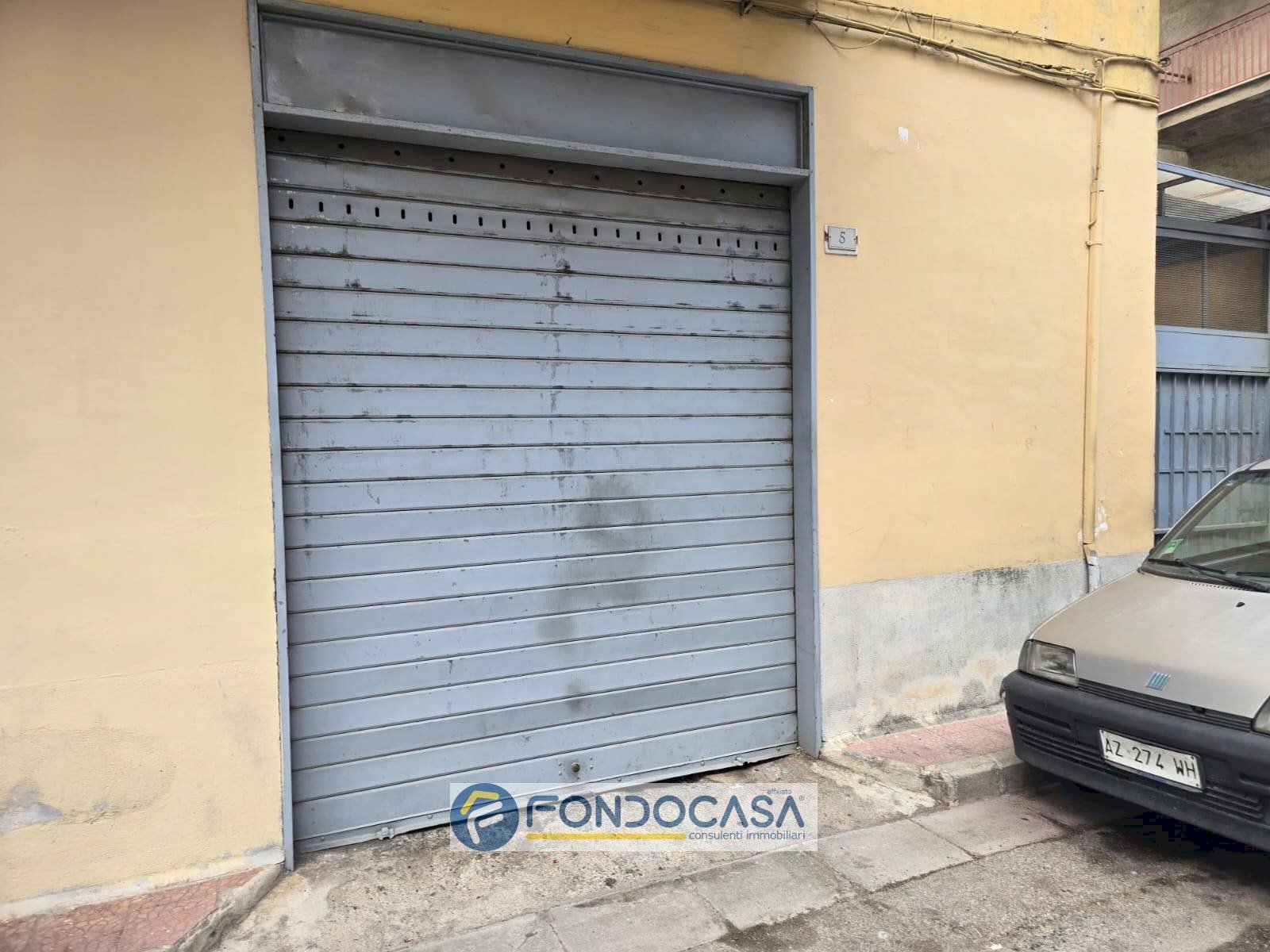 Foto 1 - Magazzino Via limone
 
3, Sant'Arpino - foto 1