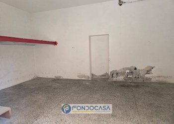 Foto 1 - Magazzino Via Limone
 
1, Sant'Arpino - foto 1