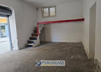 Foto 4 - Magazzino Via Limone
 
1, Sant'Arpino - foto 4