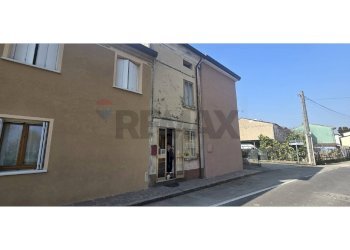 Edificio all\'aperto - Casa indipendente Via San Fermo
 
4, Redondesco - foto 2