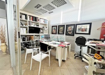 Foto 3 - Commercial Premises Via Fratelli Cervi, Viareggio - photo 3