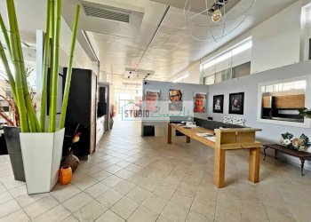 Foto 4 - Commercial Premises Via Fratelli Cervi, Viareggio - photo 4