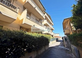 Foto 1 - Quadrilocale Via Ciabattini, Viareggio - foto 1