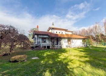 Casa all\'aperto - Villa Via Pastrengo
 
3b, Vimercate - foto 1