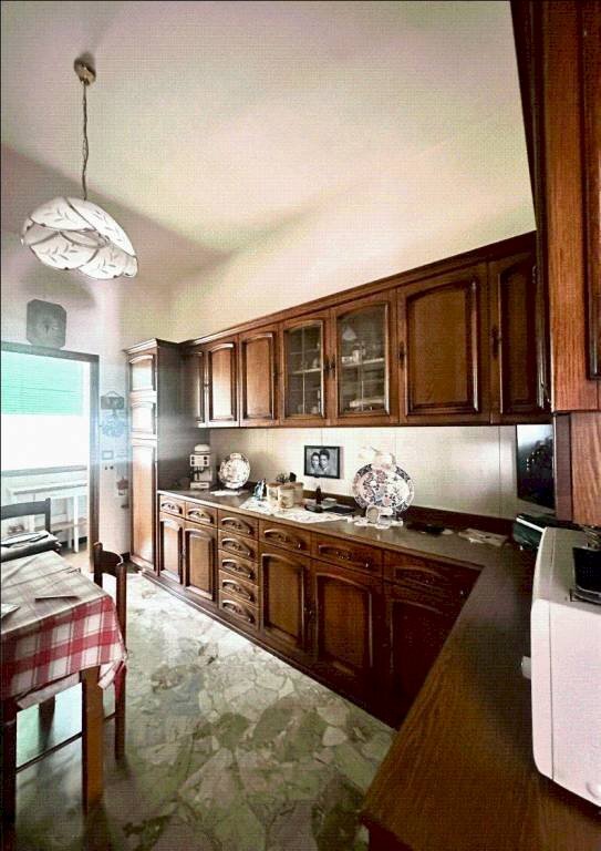 Cucina - Casa indipendente via Michelangelo, Gardone Val Trompia - foto 2