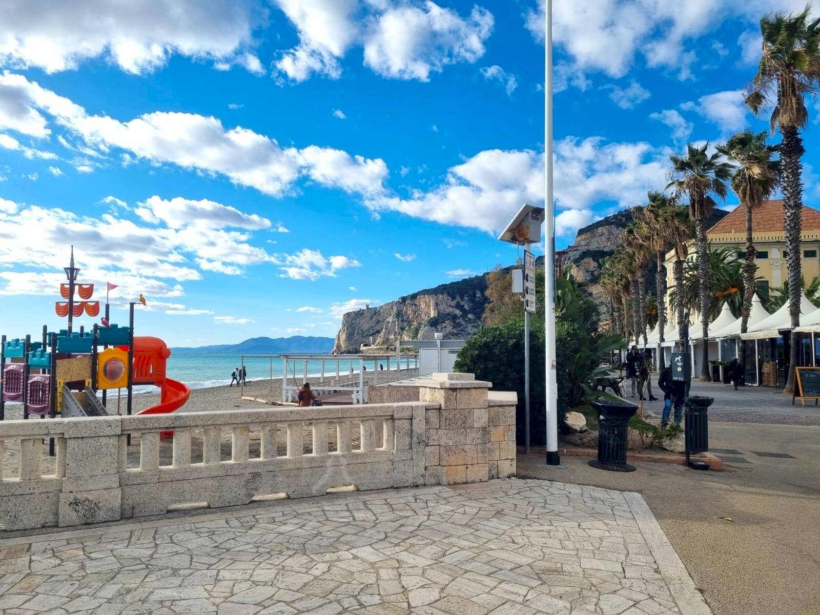 Foto 2 - Trilocale Vico Molino, Finale Ligure - foto 2