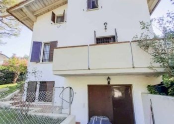 Facciata - Villa via Giardino, Pianoro - foto 21