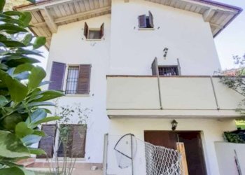 Facciata - Villa via Giardino, Pianoro - foto 23