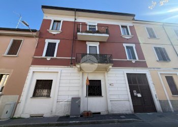 Four-room apartment Via Luigi Salma, Corsico - photo 1