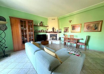 Four-room apartment Via Luigi Salma, Corsico - photo 8