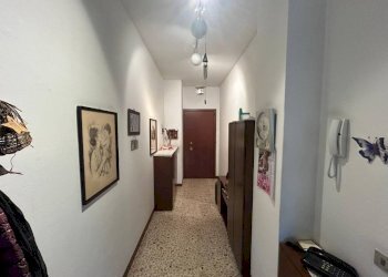 Corridoio - Trilocale via Crenna, 17, Cardano al Campo - foto 11